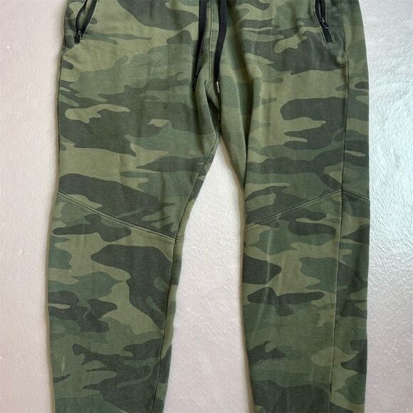 Hollister Other - Hollister Men's Camouflage Fleece Joggers Pants XL Multicolor